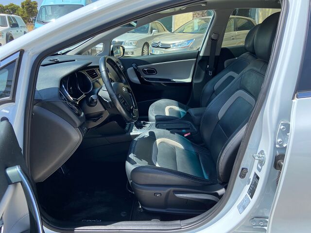 KIA CEE'D EMOTION 1.6 CRDI AUTO SPANISH LHD IN SPAIN 76000 MILES SUPERB 2014