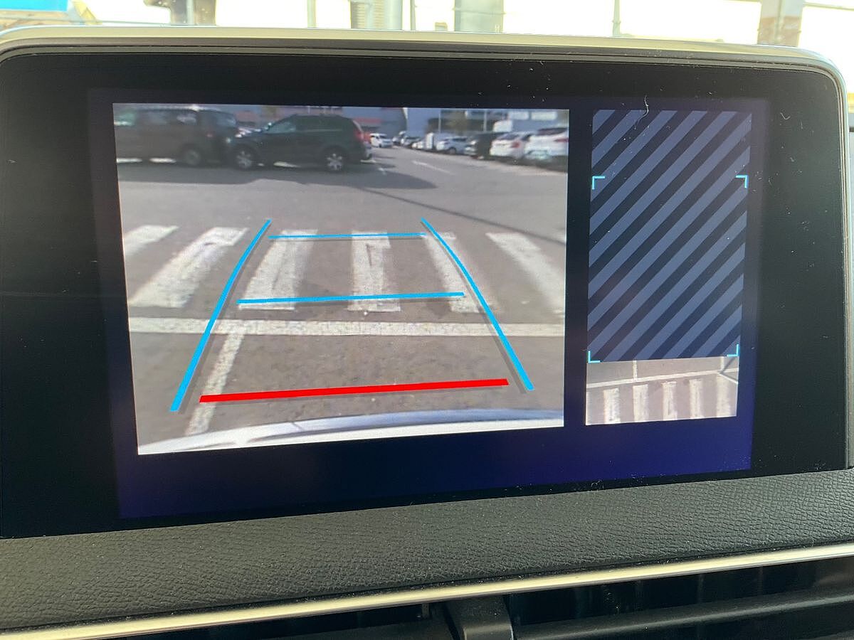 PEUGEOT 3008 ALLURE 1.5 HDI AUTO SPANISH LHD IN SPAIN 36000 MILES SUPER 2018
