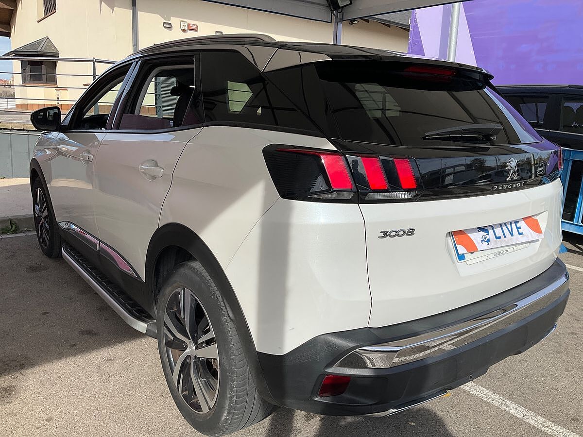PEUGEOT 3008 ALLURE 1.5 HDI AUTO SPANISH LHD IN SPAIN 36000 MILES SUPER 2018