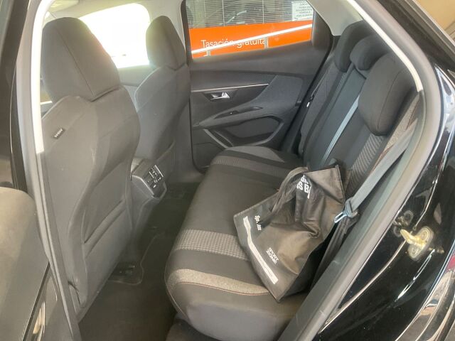 PEUGEOT 3008 ACTIVE 1.5 HDI AUTO SPANISH LHD IN SPAIN 63000 MILES SUPERB 2019