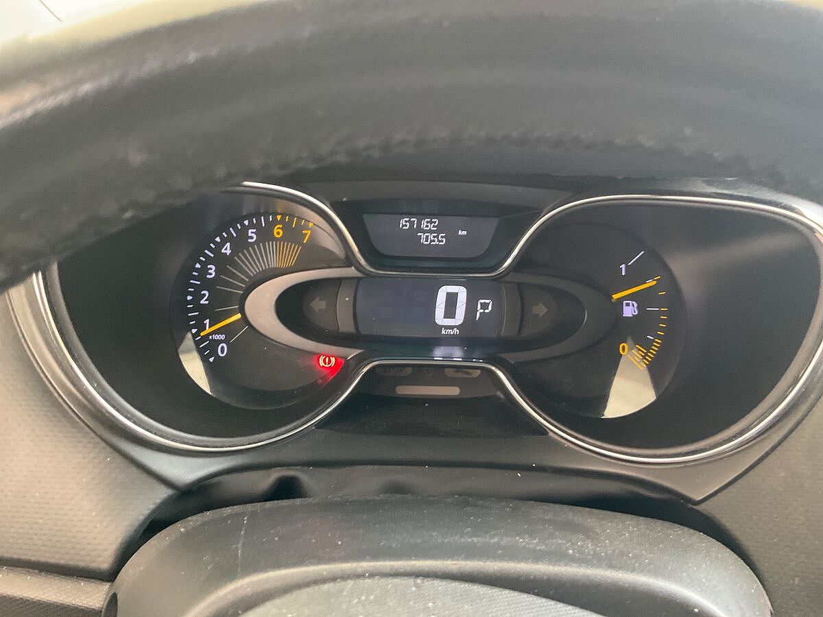 RENAULT CAPTUR ZEN 1.2 TCE AUTO SPANISH LHD IN SPAIN 98000 MILES SUPERB 2014