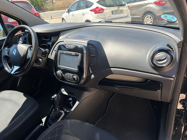 RENAULT CAPTUR ZEN 1.2 TCE AUTO SPANISH LHD IN SPAIN 98000 MILES SUPERB 2014