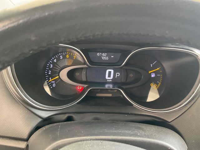 RENAULT CAPTUR ZEN 1.2 TCE AUTO SPANISH LHD IN SPAIN 98000 MILES SUPERB 2014