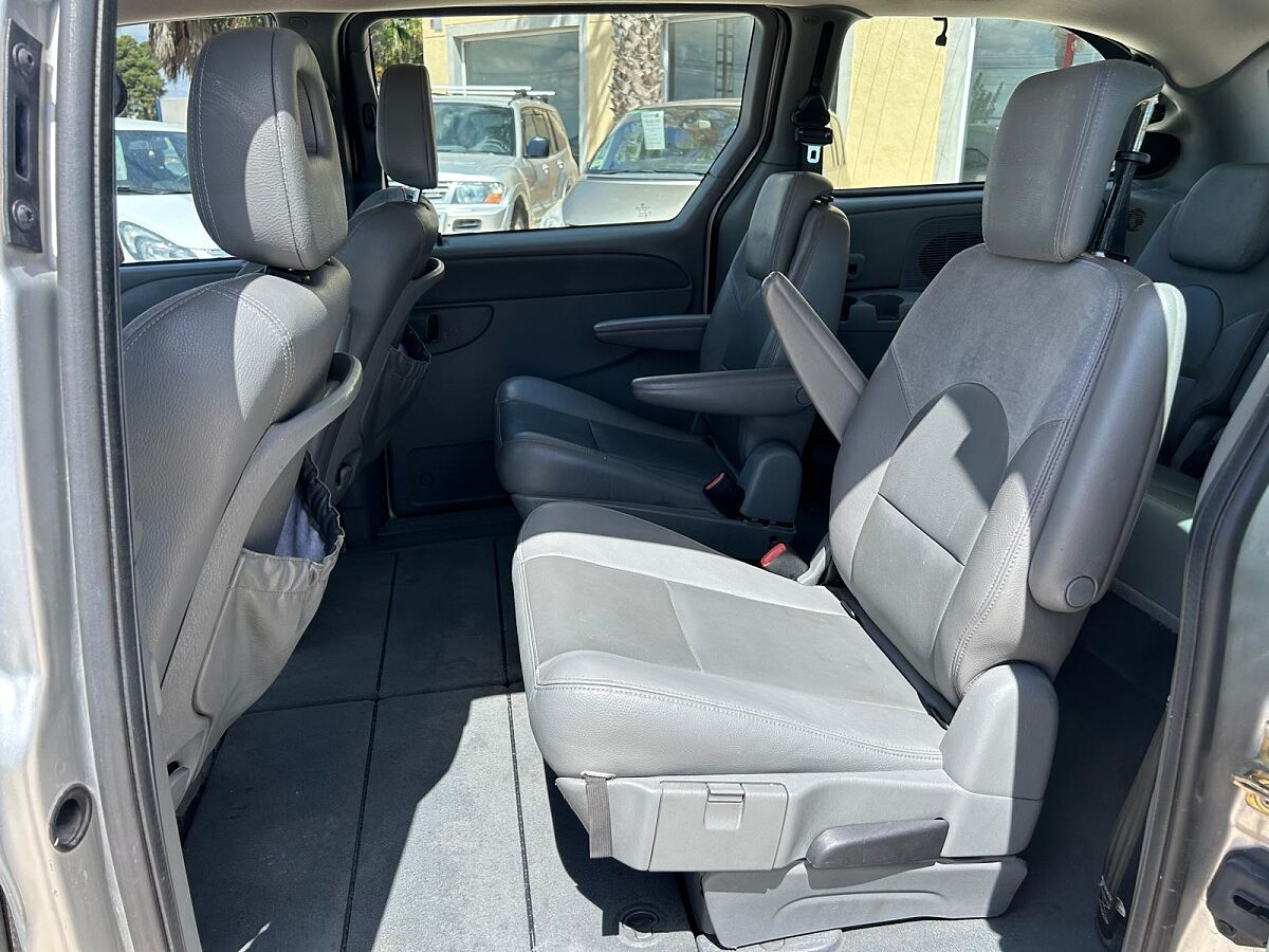 CHRYSLER GRAND VOYAGER LX 2.8 CRDI AUTO SPANISH LHD IN SPAIN 98K 7 SEAT 2007