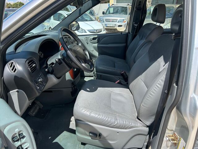CHRYSLER GRAND VOYAGER LX 2.8 CRDI AUTO SPANISH LHD IN SPAIN 98K 7 SEAT 2007
