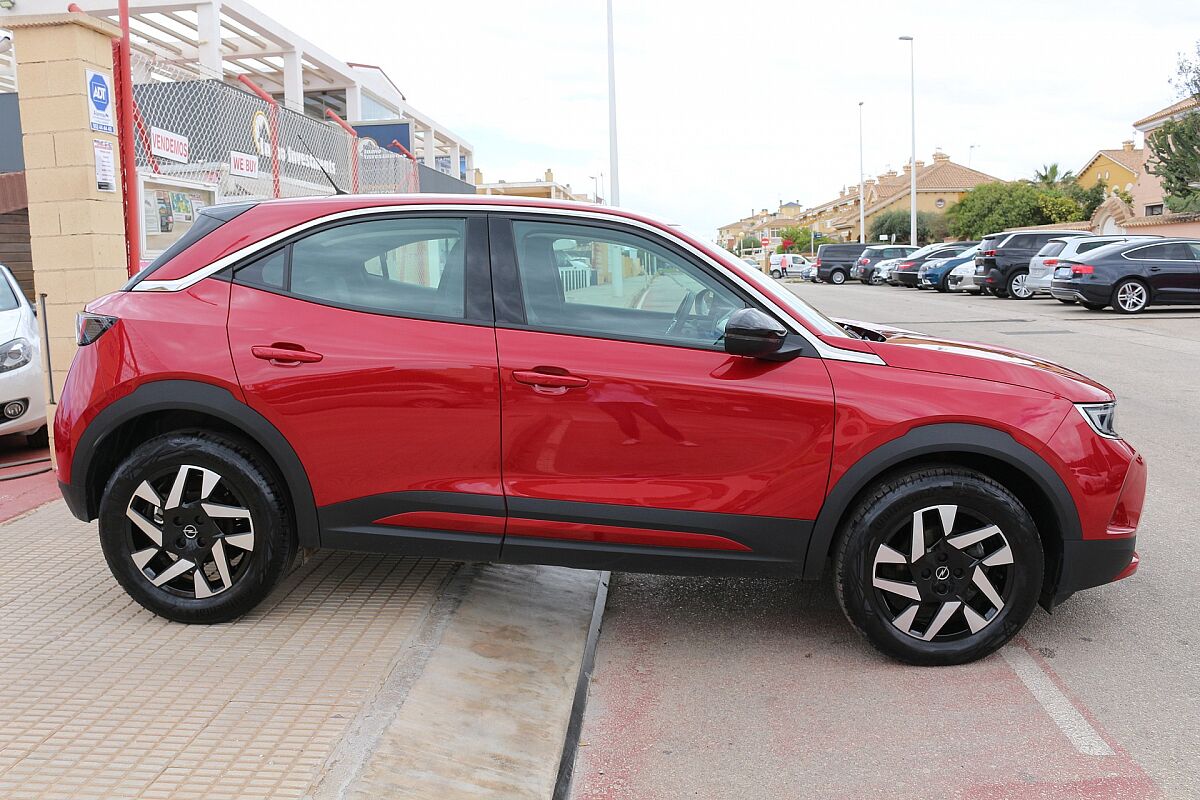 OPEL MOKKA ELEGANCE 1.2 AUTO SPANISH LHD IN SPAIN ONLY 16000 MILES SUPERB 2023