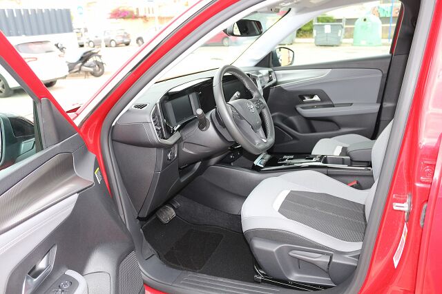 OPEL MOKKA ELEGANCE 1.2 AUTO SPANISH LHD IN SPAIN ONLY 16000 MILES SUPERB 2023