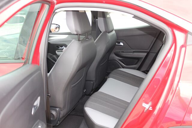 OPEL MOKKA ELEGANCE 1.2 AUTO SPANISH LHD IN SPAIN ONLY 16000 MILES SUPERB 2023