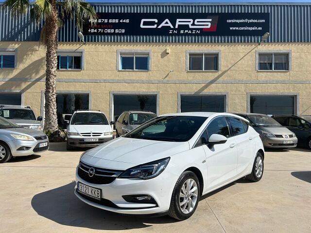 OPEL ASTRA SELECTIVE 1.6 CDTI AUTO SPANISH LHD IN SPAIN 96000 MILES SUPERB 2018