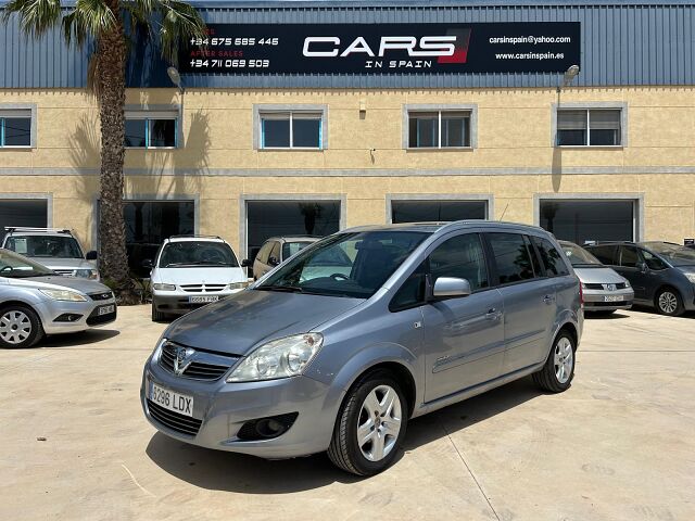 OPEL ZAFIRA DESIGN 1.6 SPANISH RHD IN SPAIN 131000 MILES 7 SEATS SUPERB 2010