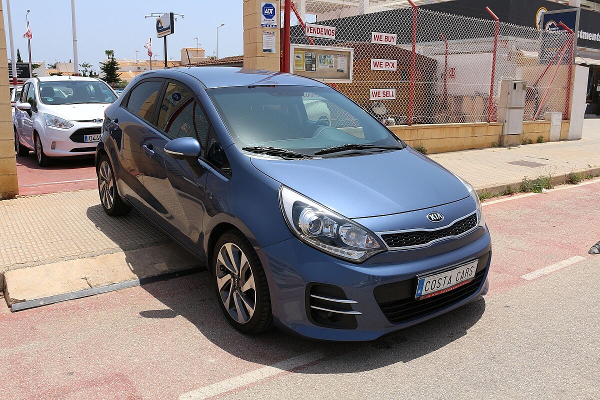 KIA RIO DRIVE 1.4 AUTO SPANISH LHD IN SPAIN 58000 MILES SUPERB LITTLE CAR 2016