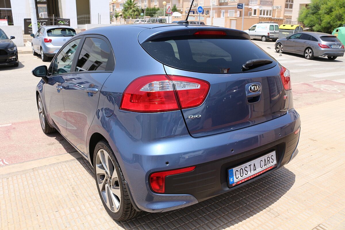 KIA RIO DRIVE 1.4 AUTO SPANISH LHD IN SPAIN 58000 MILES SUPERB LITTLE CAR 2016