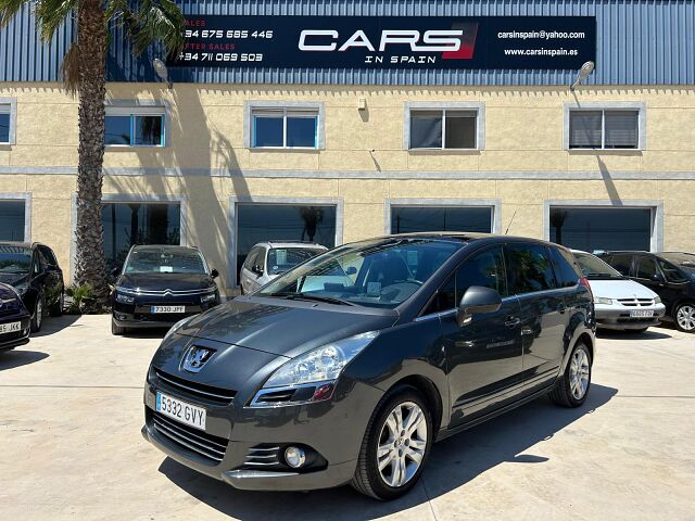 PEUGEOT 5008 SPORT PACK 1.6 E-HDI AUTO SPANISH LHD IN SPAIN 125K 5 SEATS SUPERB 2012