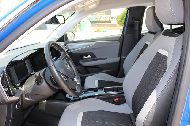 OPEL MOKKA ELEGENCE 1.2 AUTO SPANISH LHD IN SPAIN ONLY 17000 MILES SUPERB 2023