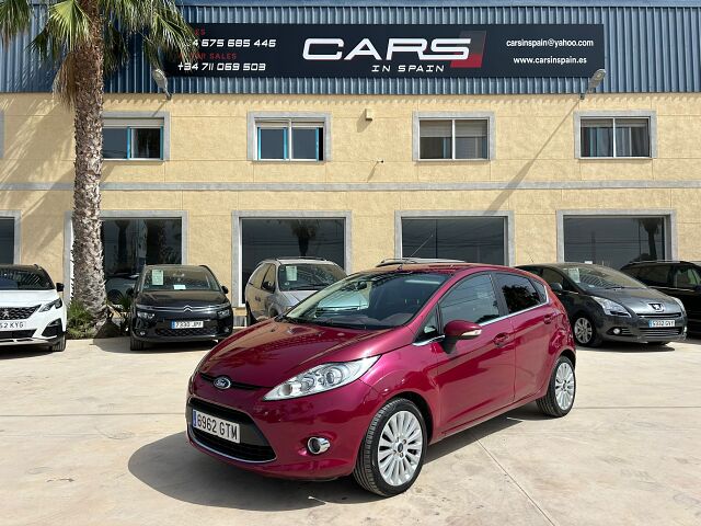 FORD FIESTA TITANIUM AUTO 1.4 SPANISH LHD IN SPAIN 55000 MILES SUPERB 2010