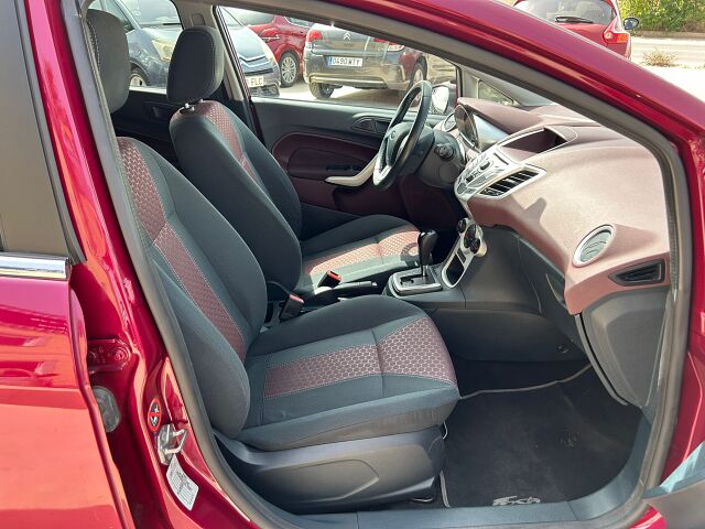 FORD FIESTA TITANIUM AUTO 1.4 SPANISH LHD IN SPAIN 55000 MILES SUPERB 2010