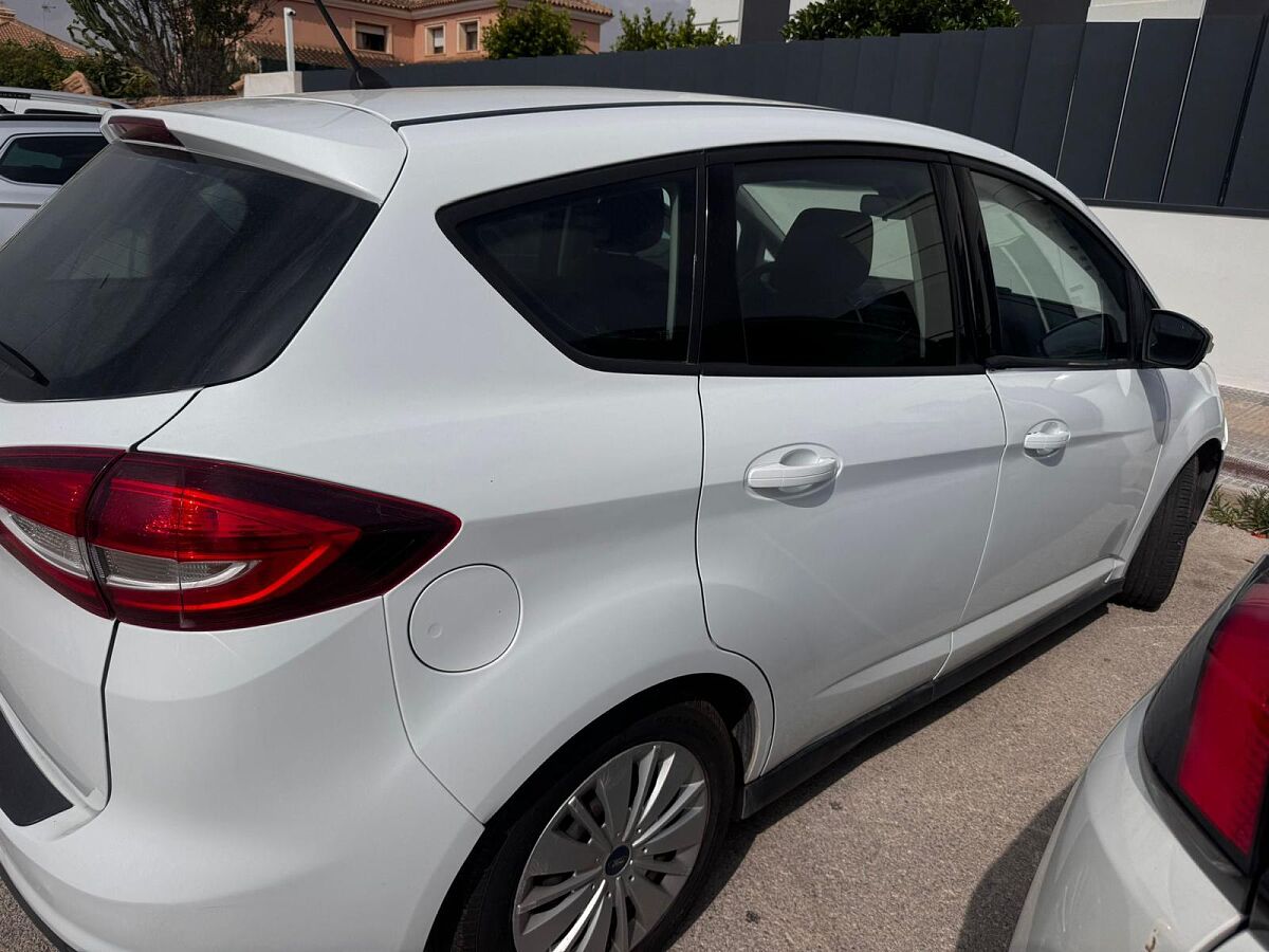 FORD C-MAX TREND AUTO 1.5 TDCI SPANISH LHD IN SPAIN 102000 MILES SUPERB 2017