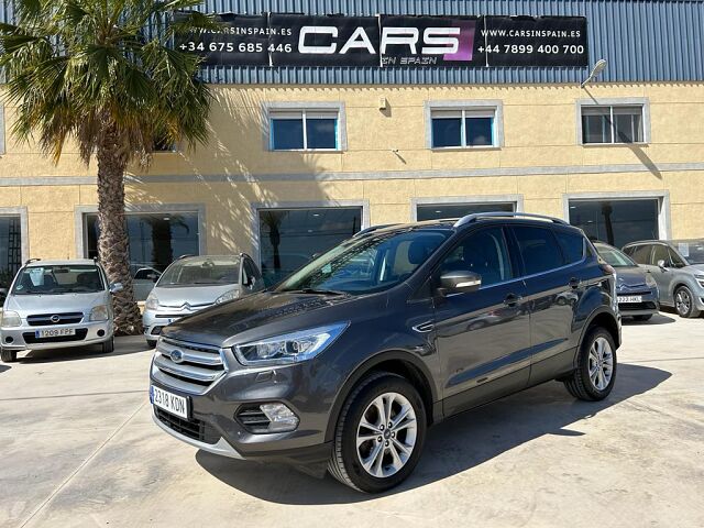 FORD KUGA TITANIUM 4X4 2.0 TDCI AUTO SPANISH LHD IN SPAIN 81000 MILES SUPER 2017
