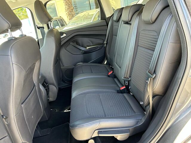 FORD KUGA TITANIUM 4X4 2.0 TDCI AUTO SPANISH LHD IN SPAIN 81000 MILES SUPER 2017