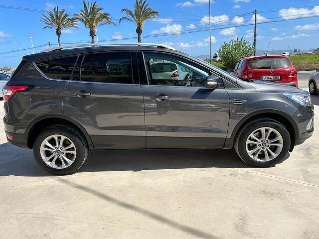 FORD KUGA TITANIUM 4X4 2.0 TDCI AUTO SPANISH LHD IN SPAIN 81000 MILES SUPER 2017