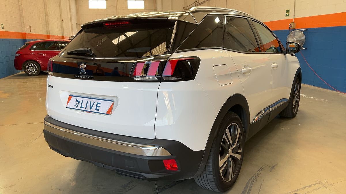 COMING SOON PEUGEOT 3008 ALLURE 1.2 E-THP AUTO SPANISH LHD IN SPAIN 77000 MILES SUPER 2019