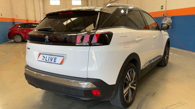 COMING SOON PEUGEOT 3008 ALLURE 1.2 E-THP AUTO SPANISH LHD IN SPAIN 77000 MILES SUPER 2019