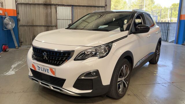 COMING SOON PEUGEOT 3008 ALLURE 1.2 E-THP AUTO SPANISH LHD IN SPAIN 77000 MILES SUPER 2019