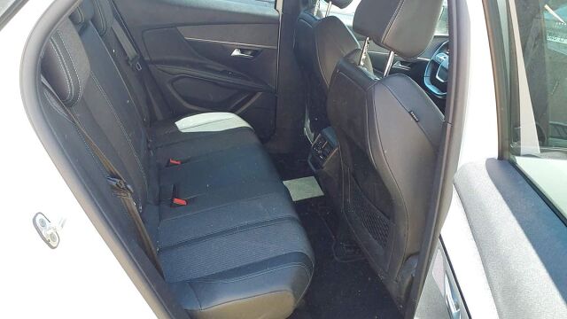 COMING SOON PEUGEOT 3008 ALLURE 1.5 BLUE HDI AUTO SPANISH LHD IN SPAIN 91000 MILES 2022