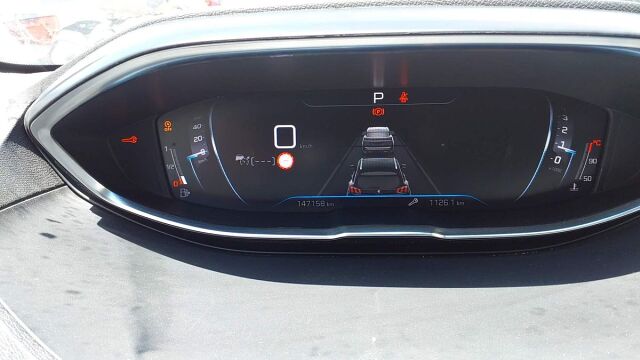 COMING SOON PEUGEOT 3008 ALLURE 1.5 BLUE HDI AUTO SPANISH LHD IN SPAIN 91000 MILES 2022