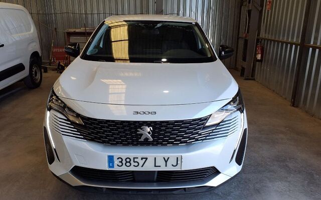 COMING SOON PEUGEOT 3008 ACTIVE 1.5 BLUE HDI AUTO SPANISH LHD IN SPAIN 81000 MILES 2022