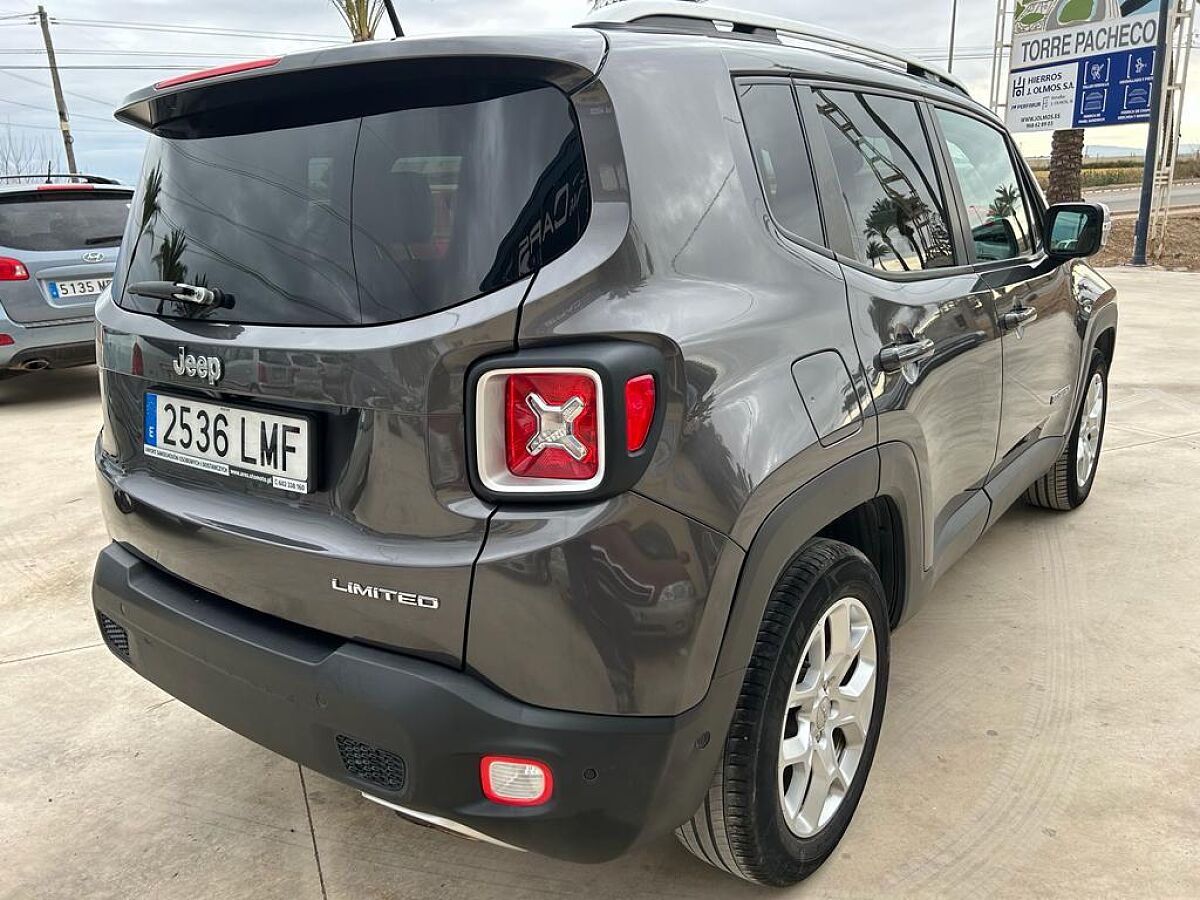 JEEP RENEGADE LIMITED 1.4 M-AIR AUTO SPANISH LHD IN SPAIN 47000 MILES 2017