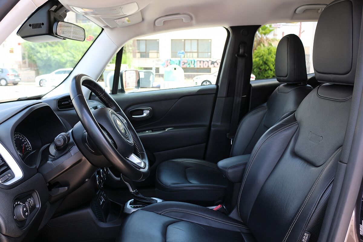 JEEP RENEGADE LIMITED 1.4 M-AIR AUTO SPANISH LHD IN SPAIN 47000 MILES 2017