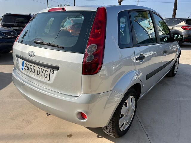 FORD FIESTA TREND 1.6 AUTO SPANISH LHD IN SPAIN 0NLY 58000 MILES SUPERB 2006