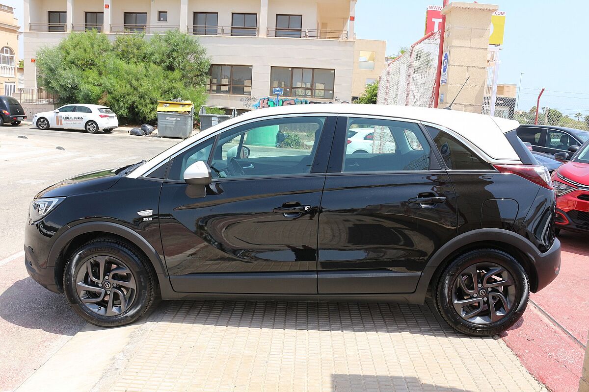 OPEL CROSSLAND X 1.2 DESIGN AUTO SPANISH LHD IN SPAIN 52000 MILES SUPERB 2019