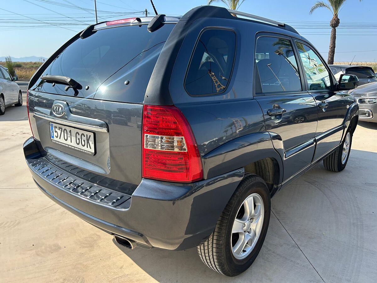KIA SPORTAGE CUP 2.0 PETROL SPANISH LHD IN SPAIN 76000 MILES SUPERB 200