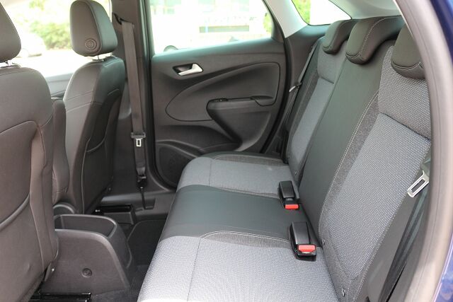 OPEL CROSSLAND 1.5 CDTI ELEGANCE AUTO SPANISH LHD IN SPAIN 50000 MILES 2022