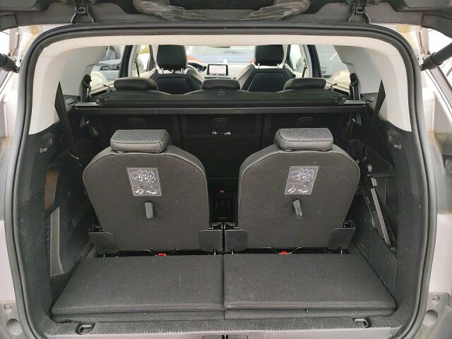 PEUGEOT 5008 ALLURE 1.5 BLUE HDI AUTO SPANISH LHD IN SPAIN 79K 7 SEATS 2020