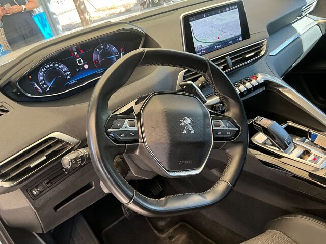 COMING SOON PEUGEOT 3008 ALLURE 1.2 E-THP AUTO SPANISH LHD IN SPAIN 73000 MILES SUPERB 2019