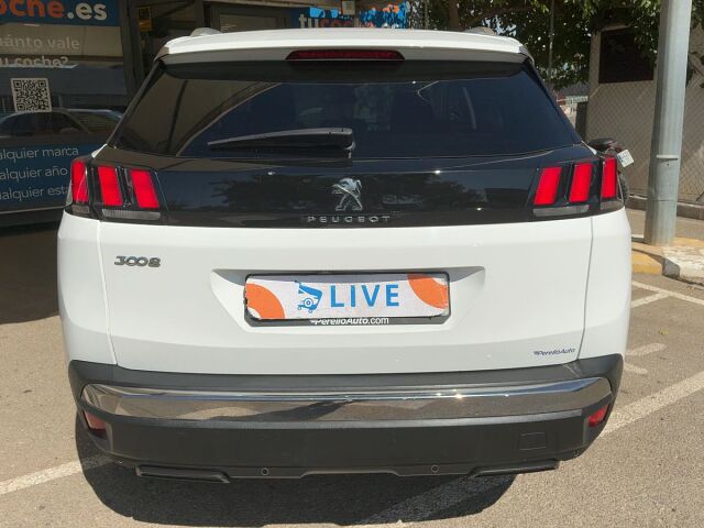 COMING SOON PEUGEOT 3008 ALLURE 1.2 E-THP AUTO SPANISH LHD IN SPAIN 73000 MILES SUPERB 2019