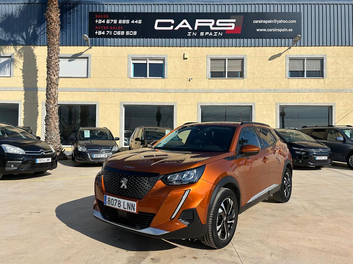 PEUGEOT 2008 ALLURE 1.2 E-THP AUTO SPANISH LHD IN SPAIN 49000 MILES SUPERB 2021