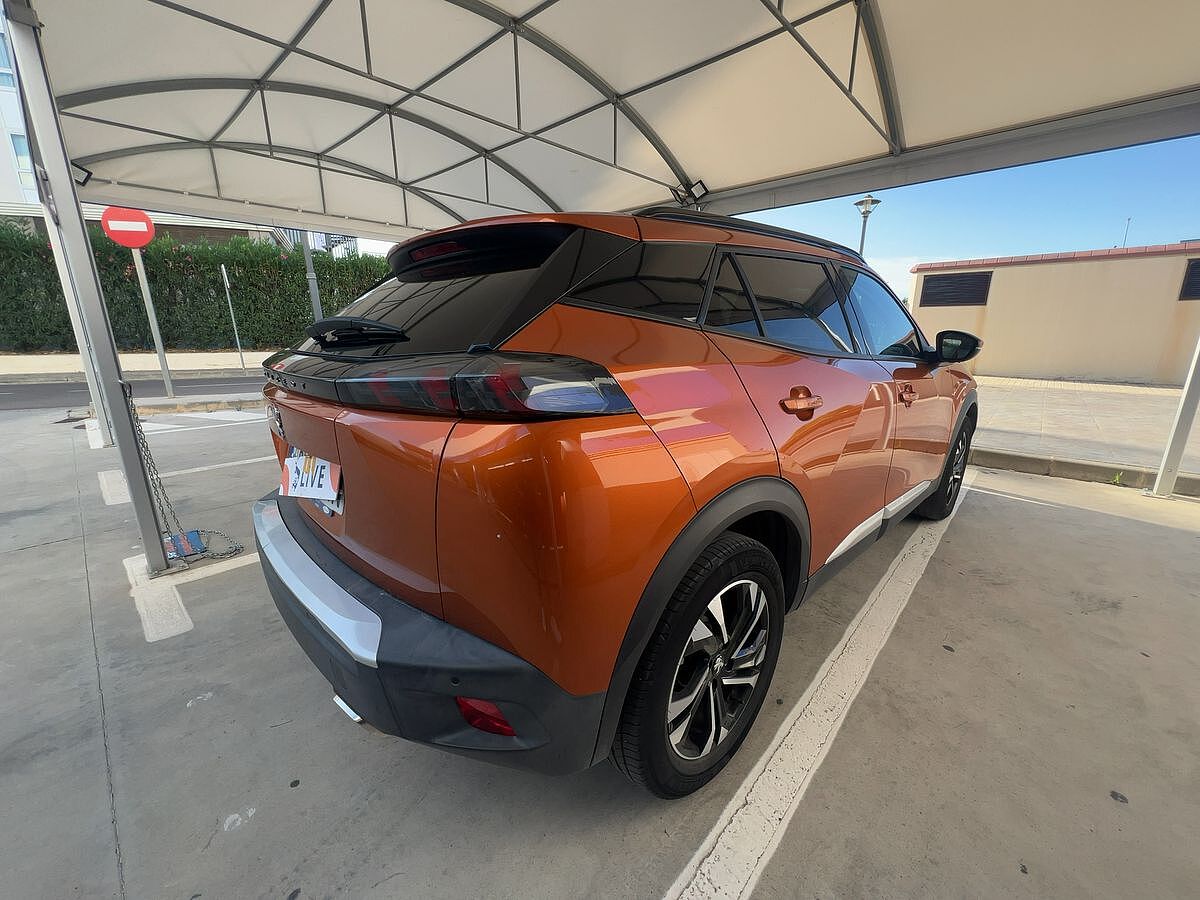 COMING SOON PEUGEOT 2008 ALLURE 1.2 E-THP AUTO SPANISH LHD IN SPAIN 49000 MILES SUPERB 2021