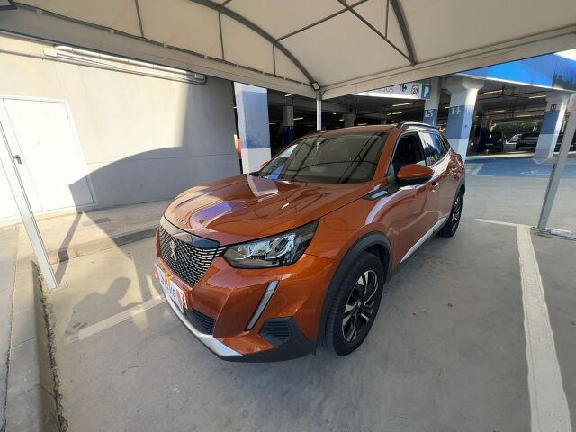 COMING SOON PEUGEOT 2008 ALLURE 1.2 E-THP AUTO SPANISH LHD IN SPAIN 49000 MILES SUPERB 2021
