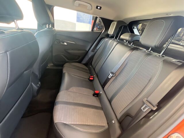 COMING SOON PEUGEOT 2008 ALLURE 1.2 E-THP AUTO SPANISH LHD IN SPAIN 49000 MILES SUPERB 2021
