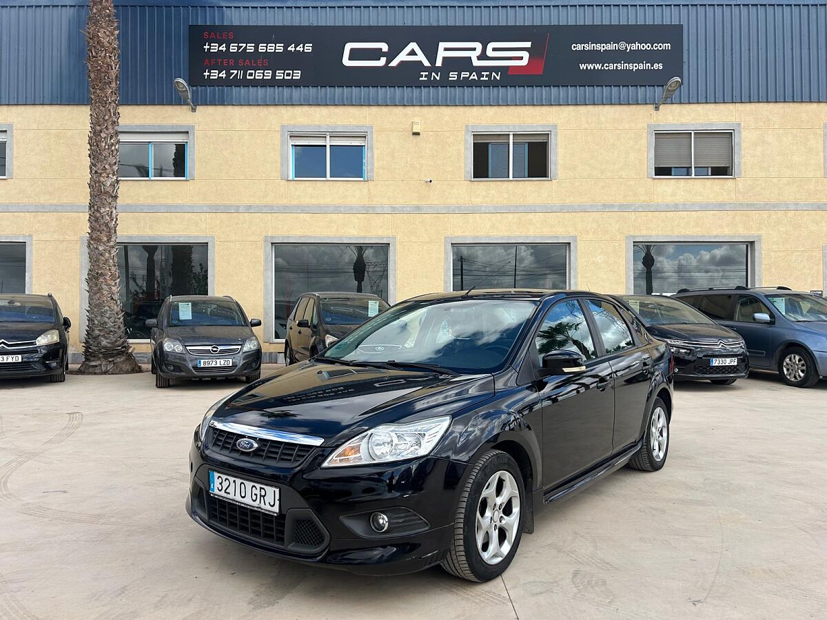 FORD FOCUS TREND 1.6 AUTO SPANISH LHD IN SPAIN ONLY 58000 MILES SUPERB 2009