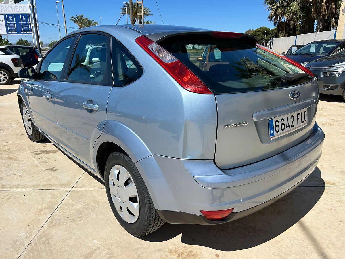 FORD FOCUS TREND 1.6 AUTO SPANISH LHD IN SPAIN ONLY 60000 MILES SUPERB 2007