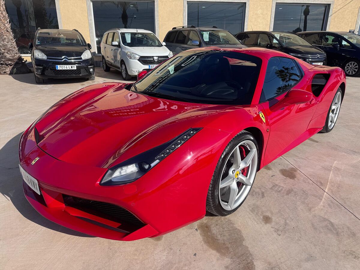 FERRARI 488 SPYDER 3.9 TURBO AUTO SPANISH LHD IN SPAIN 30000 MILES FFSH 2019