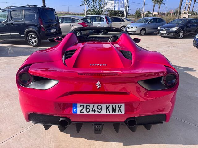 FERRARI 488 SPYDER 3.9 TURBO AUTO SPANISH LHD IN SPAIN 30000 MILES FFSH 2019