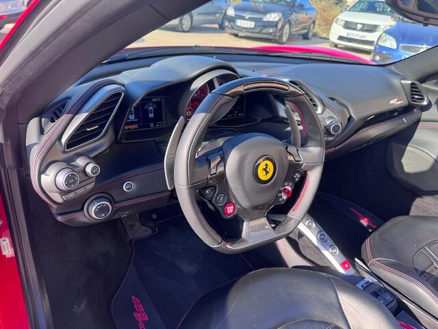 FERRARI 488 SPYDER 3.9 TURBO AUTO SPANISH LHD IN SPAIN 30000 MILES FFSH 2019