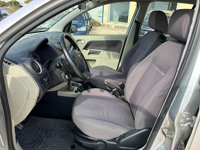 FORD FUSION TREND 1.4 TDCI SPANISH LHD IN SPAIN 0NLY 85000 MILES SUPERB 2005