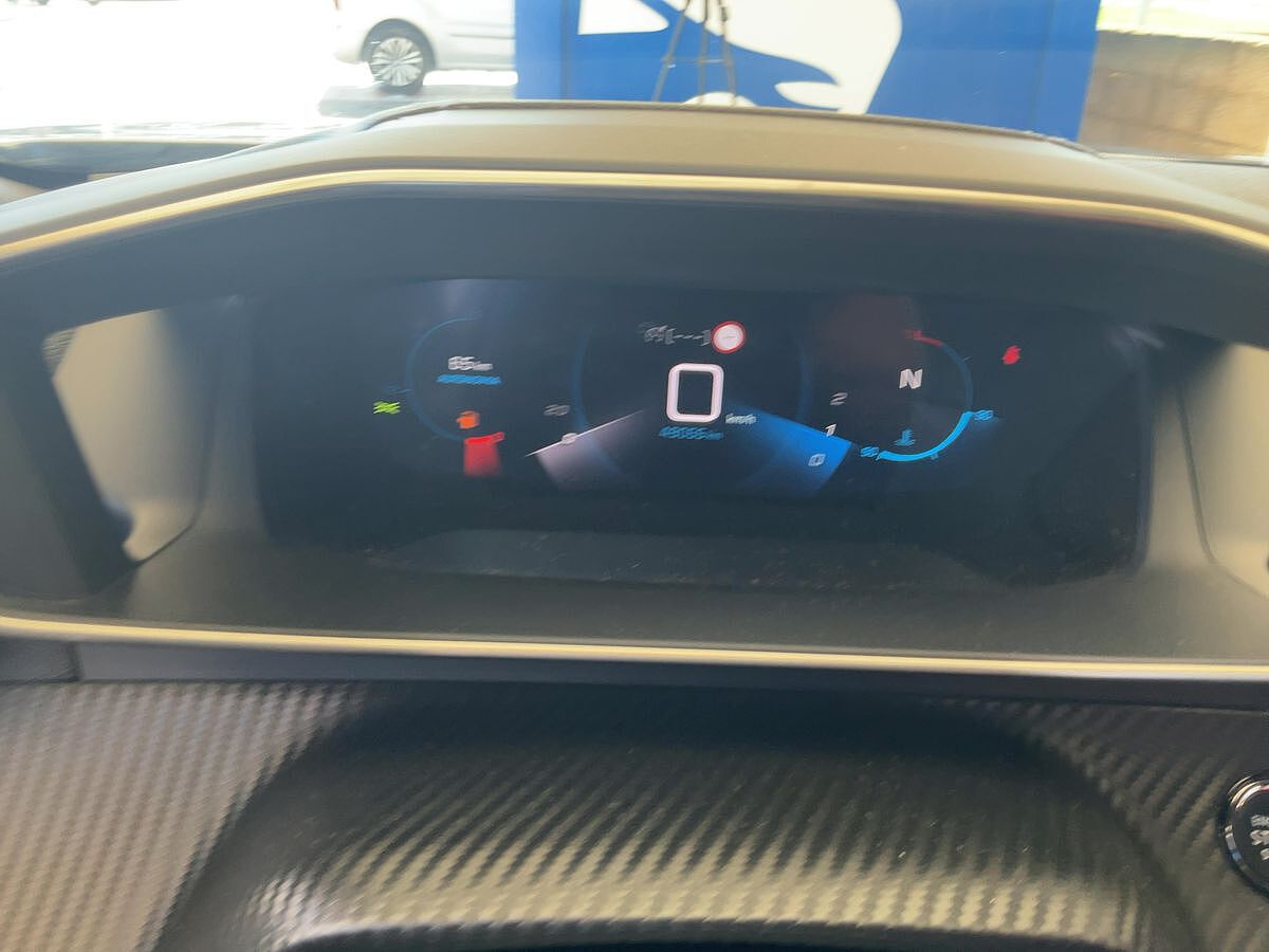 COMING SOON PEUGEOT 2008 GT LINE 1.2 E-THP AUTO SPANISH LHD IN SPAIN 30K 1 OWNER SUPERB 2021